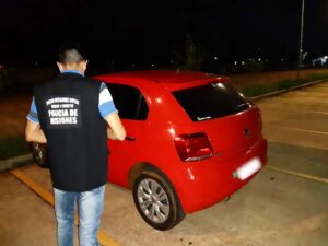 AUTO ROBADO-03