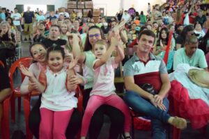 GURISES EN RAICES