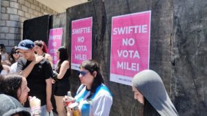 SWITIES CONTRA MILEI