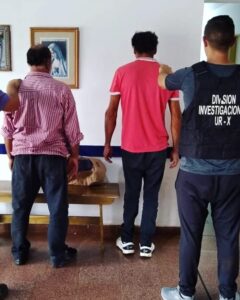 arrestan 2 hombres