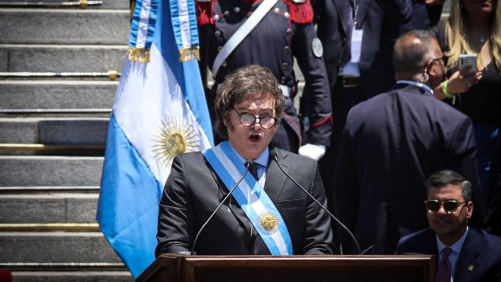 MILEI AMENAZADO