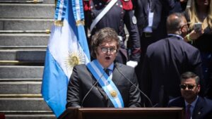 MILEI AMENAZADO