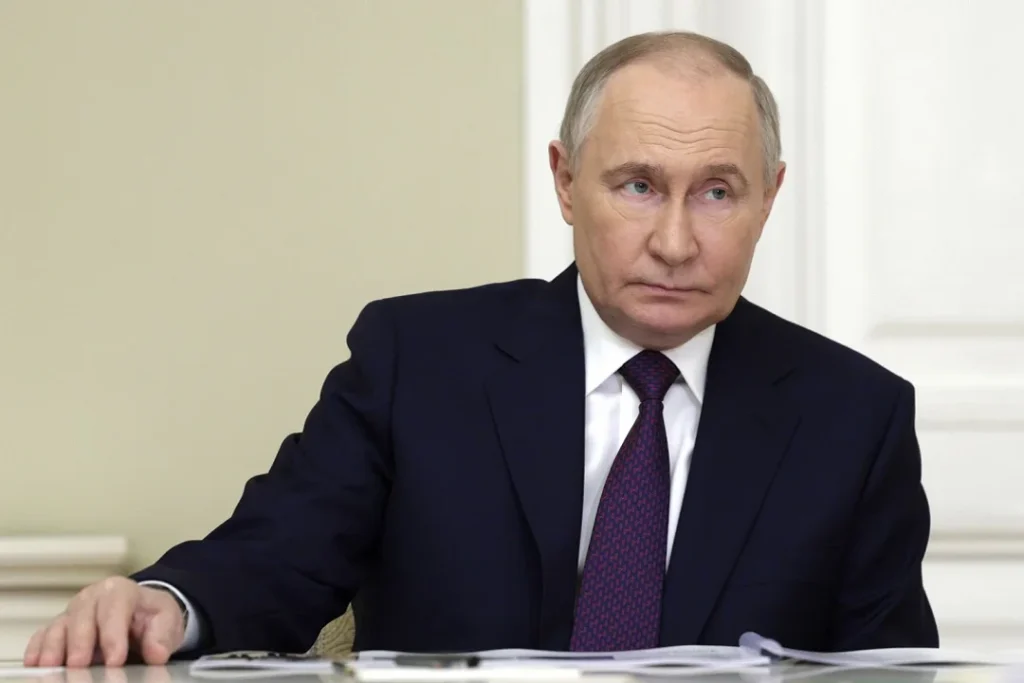 PUTIN KURTS